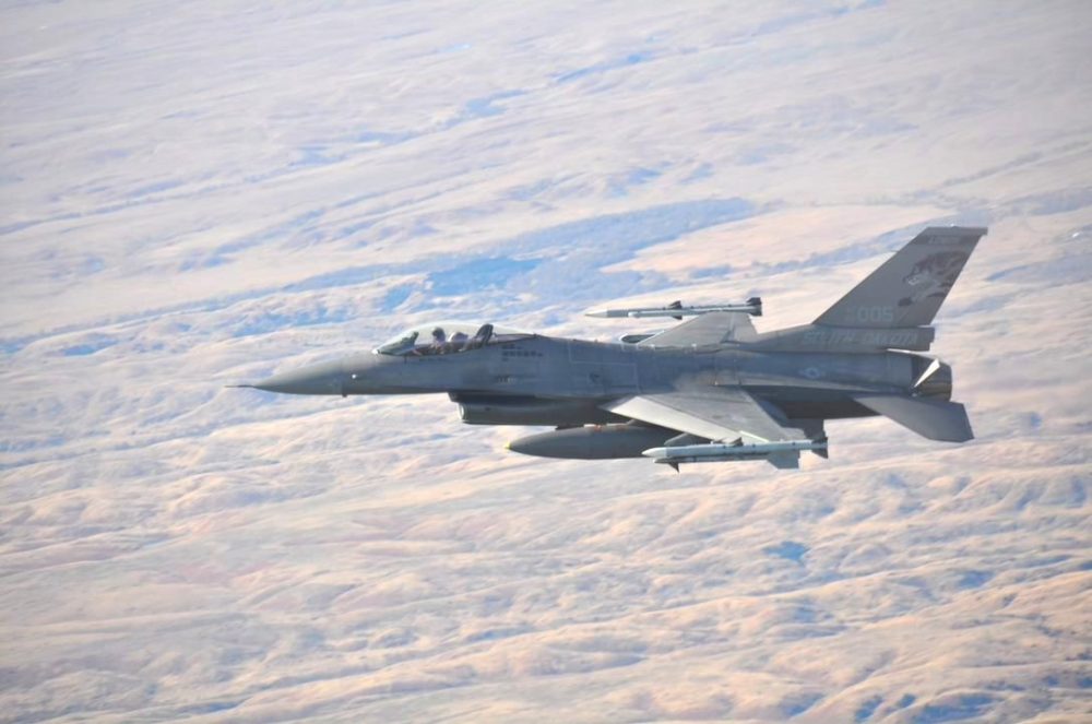 KBHB Radio - Civil Air Patrol Assists SD Air National Guard In F-16 ...